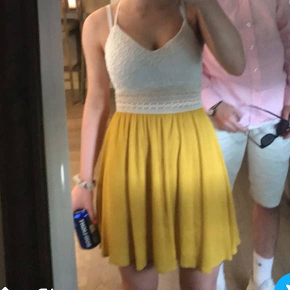 Summer Mini Dress - Picture 2 of 3